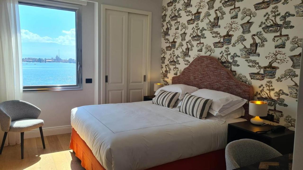 Jolly Charme Suite Messina Esterno foto